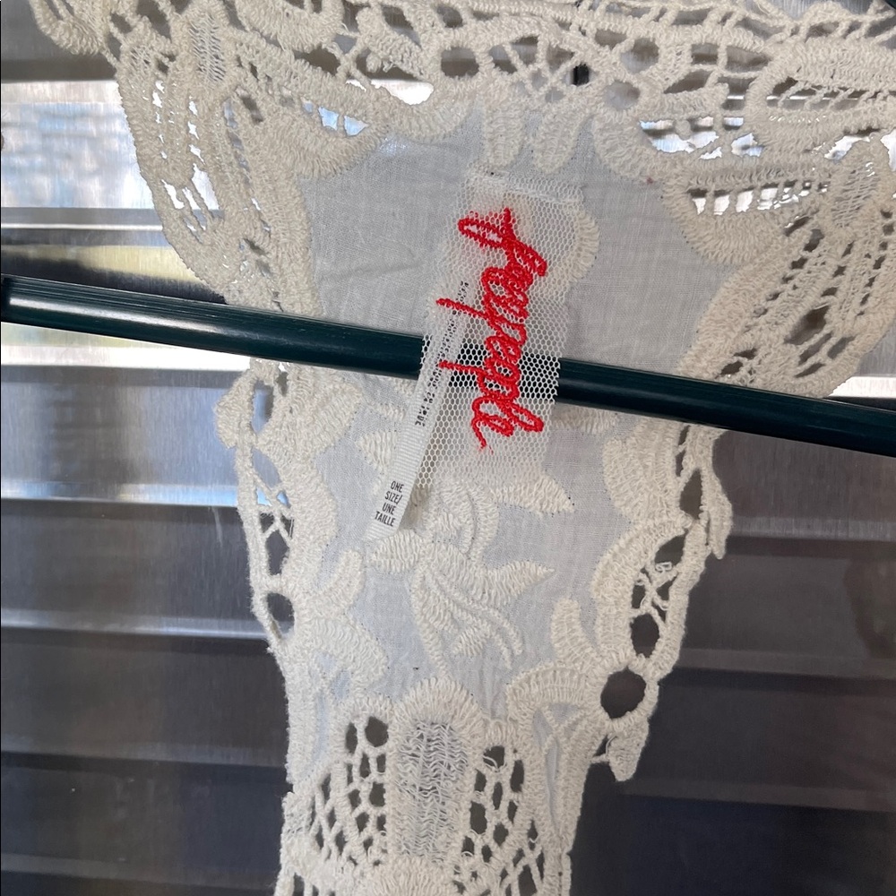 FreePeople Cream Lace Crochet Topper - Picture 2 of 3